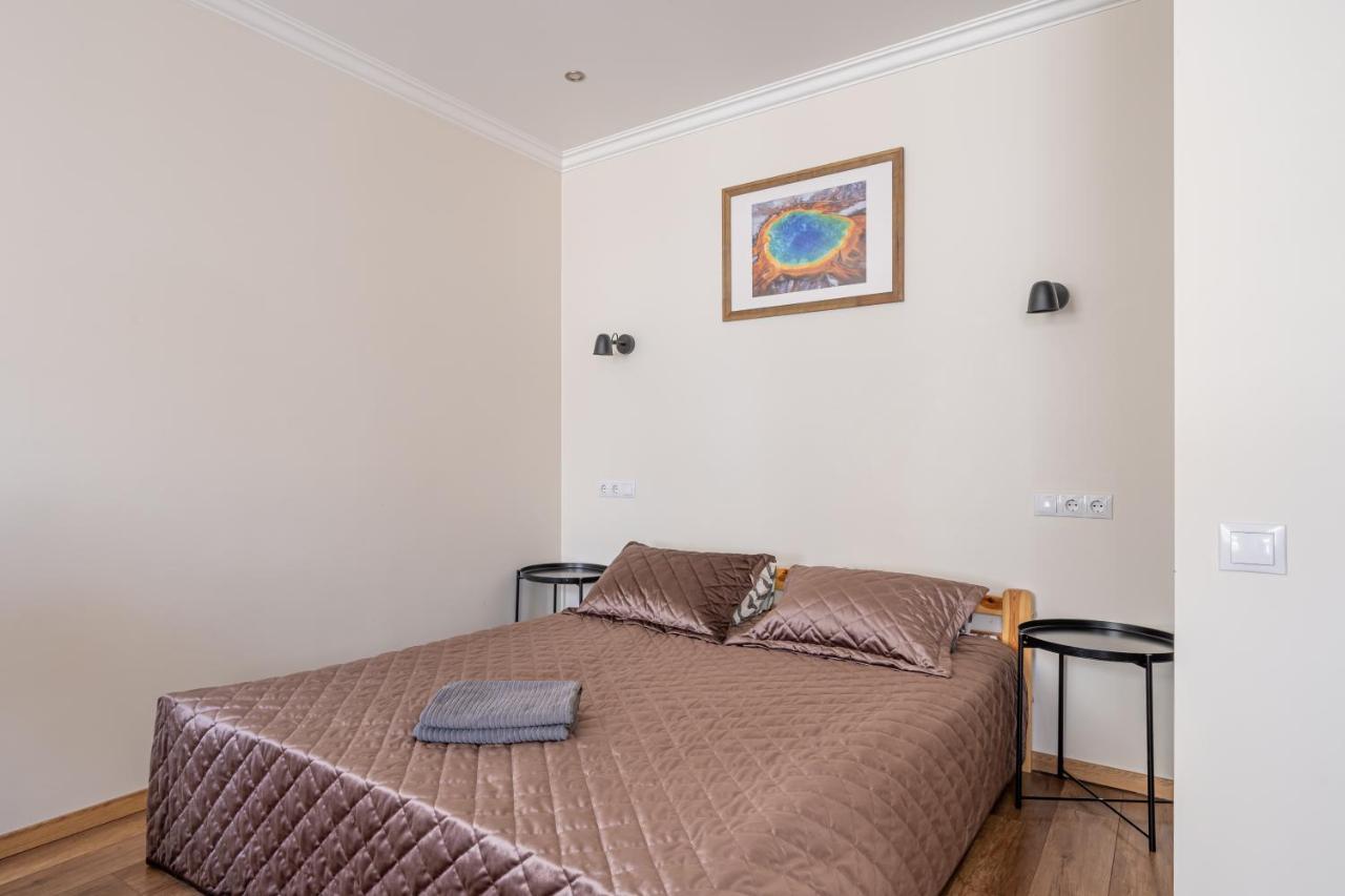 Top-Floor Studio With Courtyard View In Unesco Area, Murnieku Street Residence ريغا المظهر الخارجي الصورة